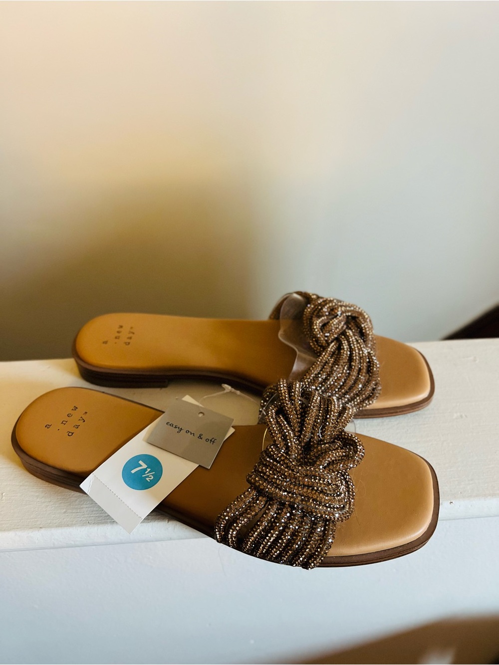 A New Day lilana Gold Slip On Travel Sandals - Picture 5 of 6